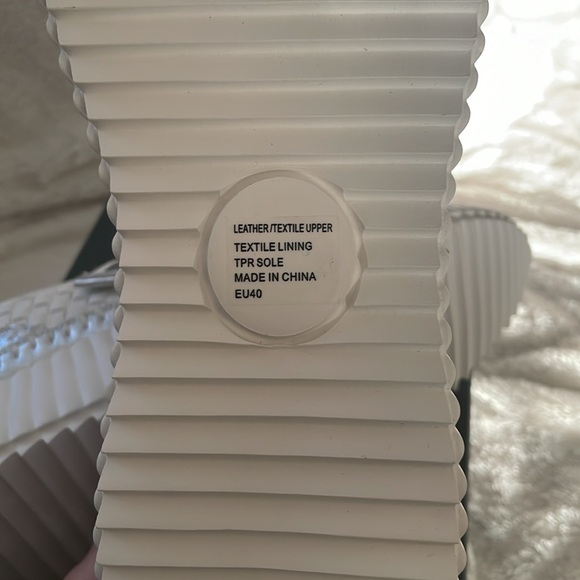 NWT Anthropologie SILENT D CIARA White Combo Sneaker - Picture 16 of 16